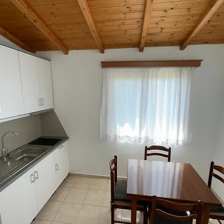 Angela Apartment Ksamil